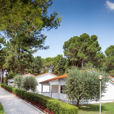 Apartments Galijot Plava Laguna Porec Exterior photo