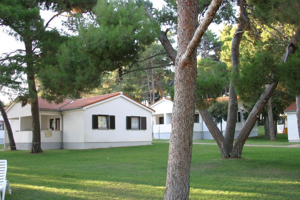 Apartments Galijot Plava Laguna Porec Room photo